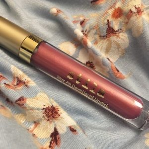 Stay all day liquid lipstick